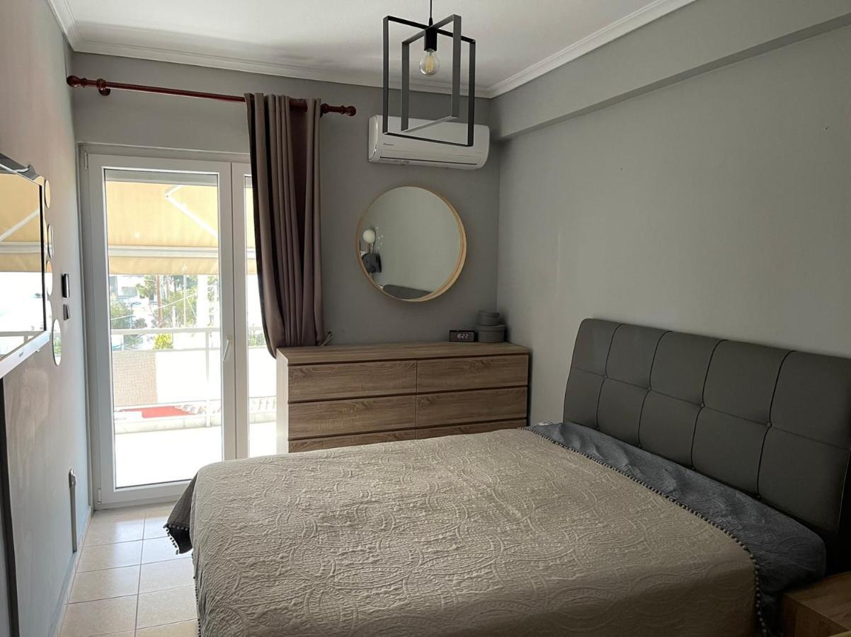 Adrianos House By The Sea Apartment Nea Iraklitsa Luaran gambar